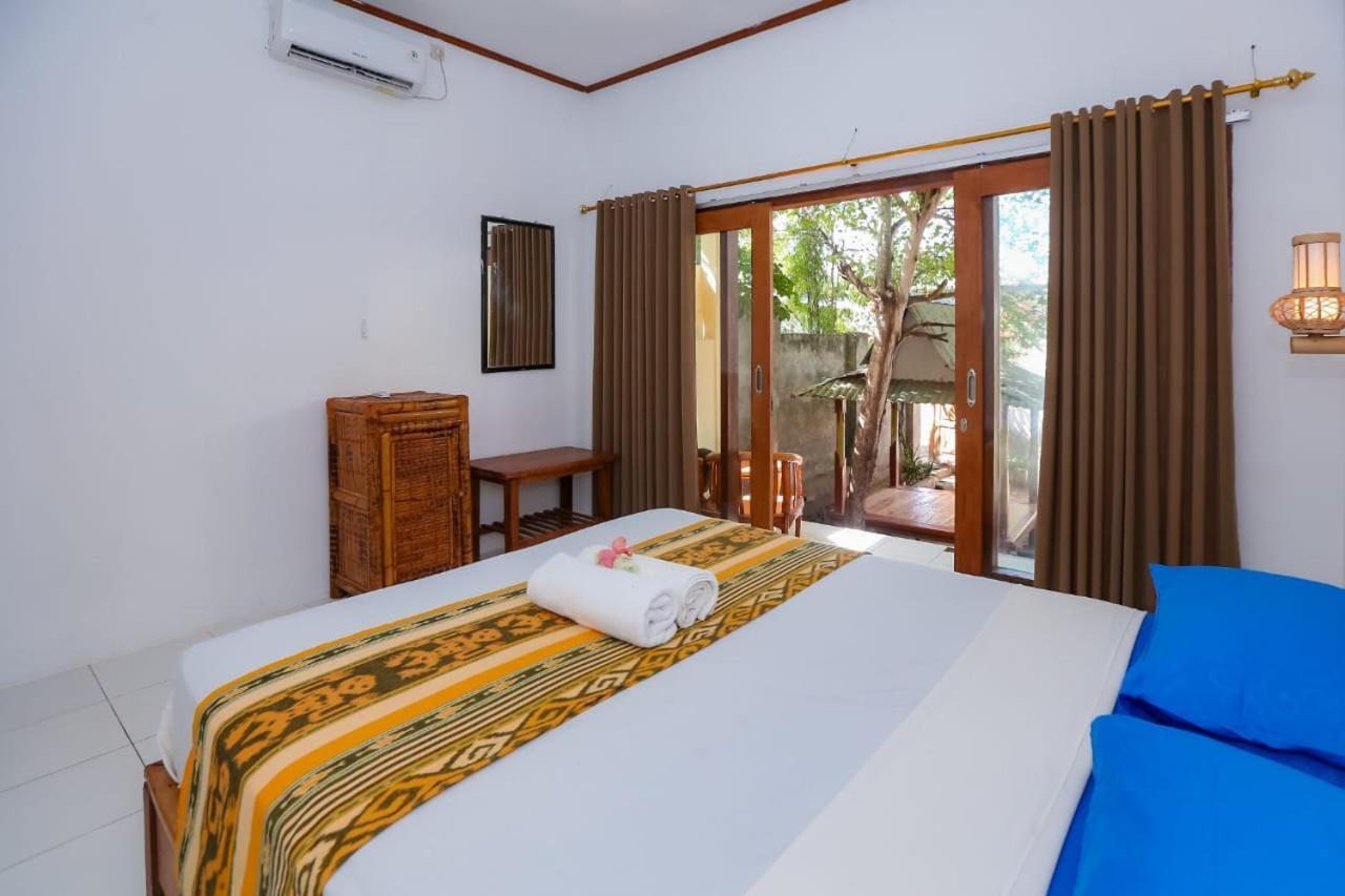 Апартаменты Radika House Гили Траванган Экстерьер фото